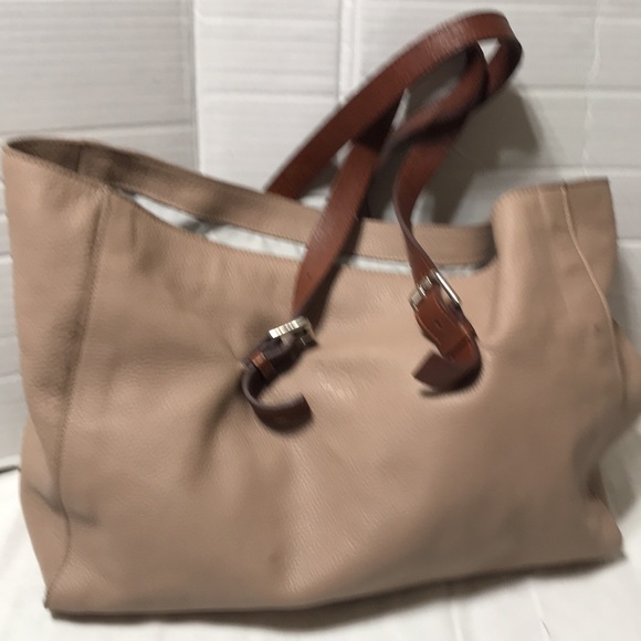 Pittards Soho Carryall leather totewith adjustable straps. Made in England. EUC - Picture 1 of 9